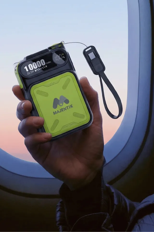باور بانك Majentik MJ-35 بقوة 10000 مللي أمبير!